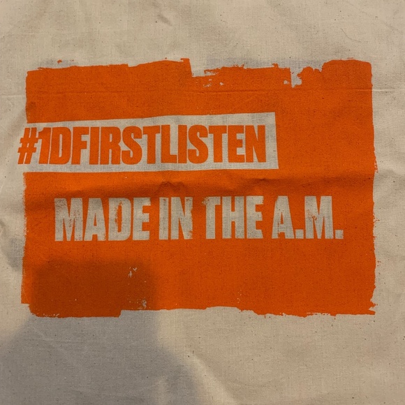 RARE One Direction Made in the AM First Listen Tote Bag - LIKE NEW - Picture 4 of 4